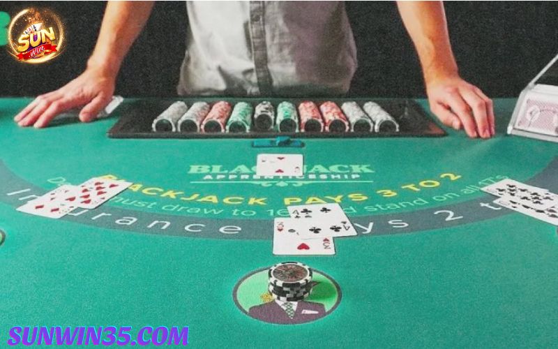 Các vòng cược trong Short Deck Poker