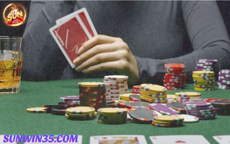 Steal Poker là gì? Cách để chơi Steal Poker hiệu quả cho người mới